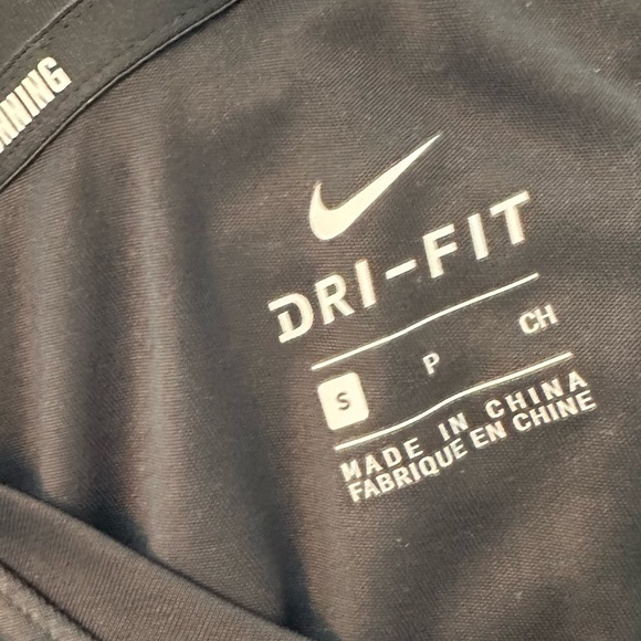Black Nike dri fit top - Picture 2 of 2